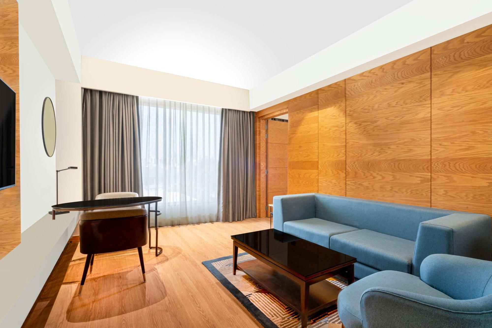 Radisson Hotel วรินดาวัน ภายนอก รูปภาพ