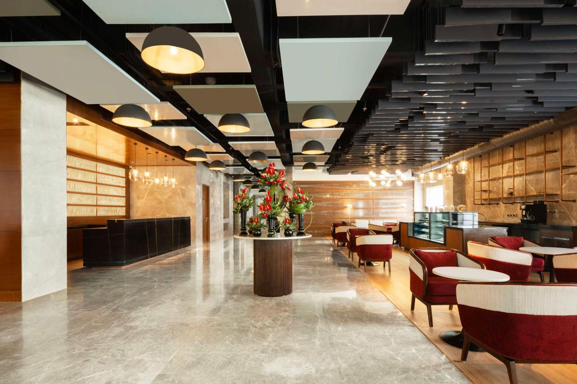 Radisson Hotel วรินดาวัน ภายนอก รูปภาพ
