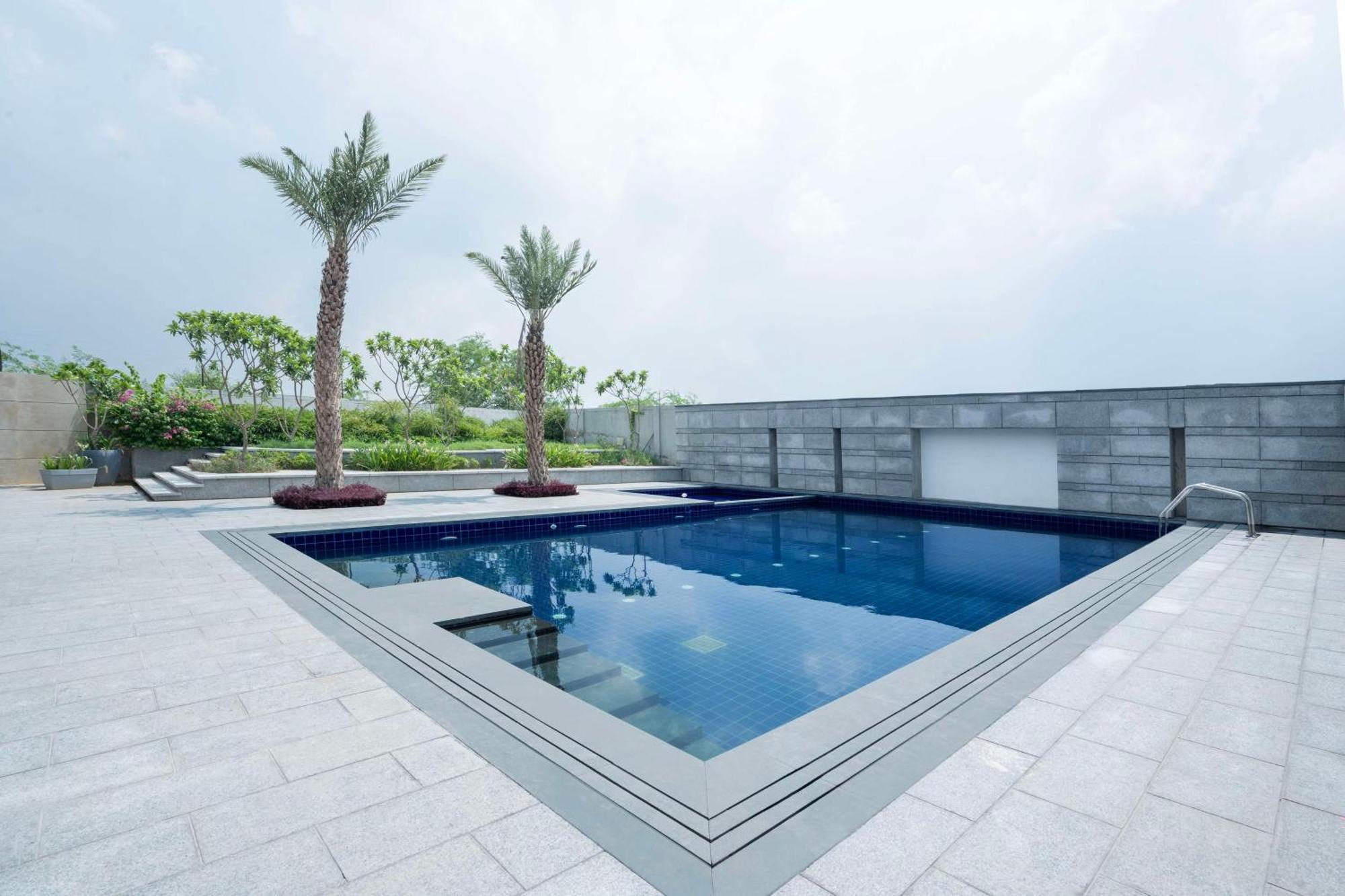 Radisson Hotel วรินดาวัน ภายนอก รูปภาพ